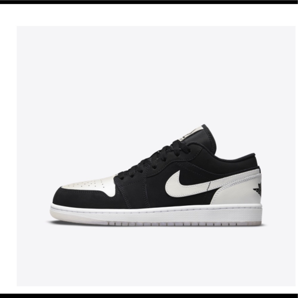 Air Jordan 1 Low New in Box